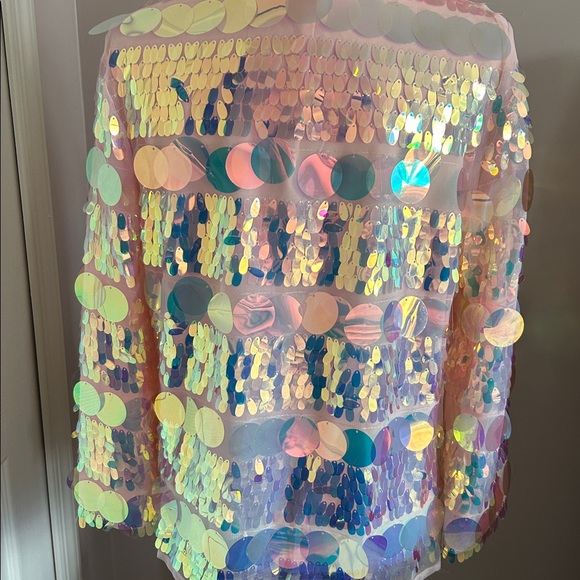 Iridescent Paillettes lightweight evening jacket. - Picture 3 of 4